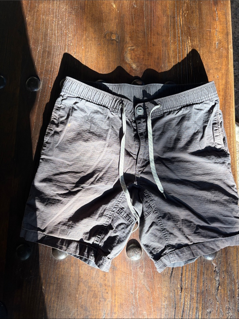 Vuori Drawstring Shorts in Dusty Mauve